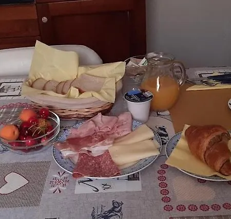 ベッド・アンド・ブレックファスト Il Casale Del Miele